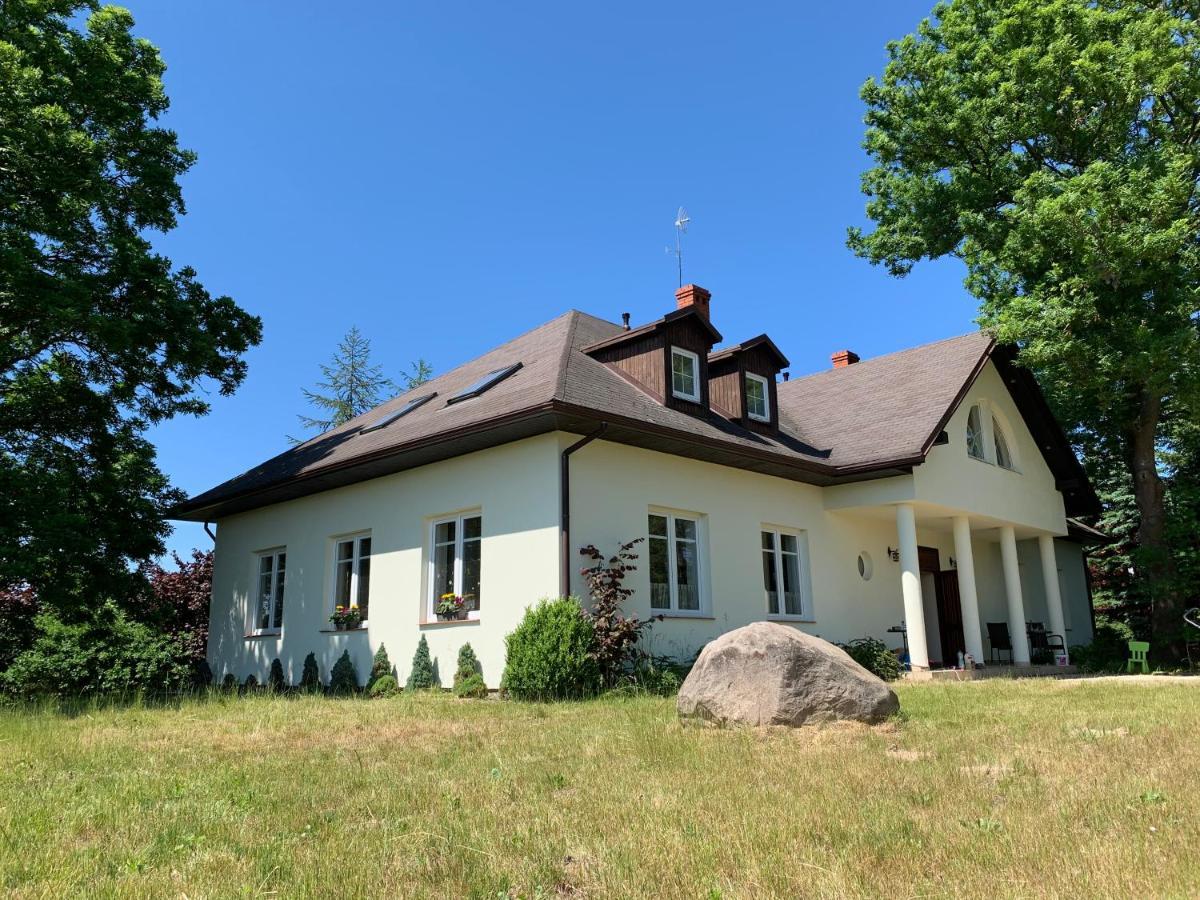 Dworek Debina - Idealny Dla Rodzin I Przyjaciol - Wspolna Sala Do Biesiadowania , Plaza Przyjazna Psom Exteriér fotografie