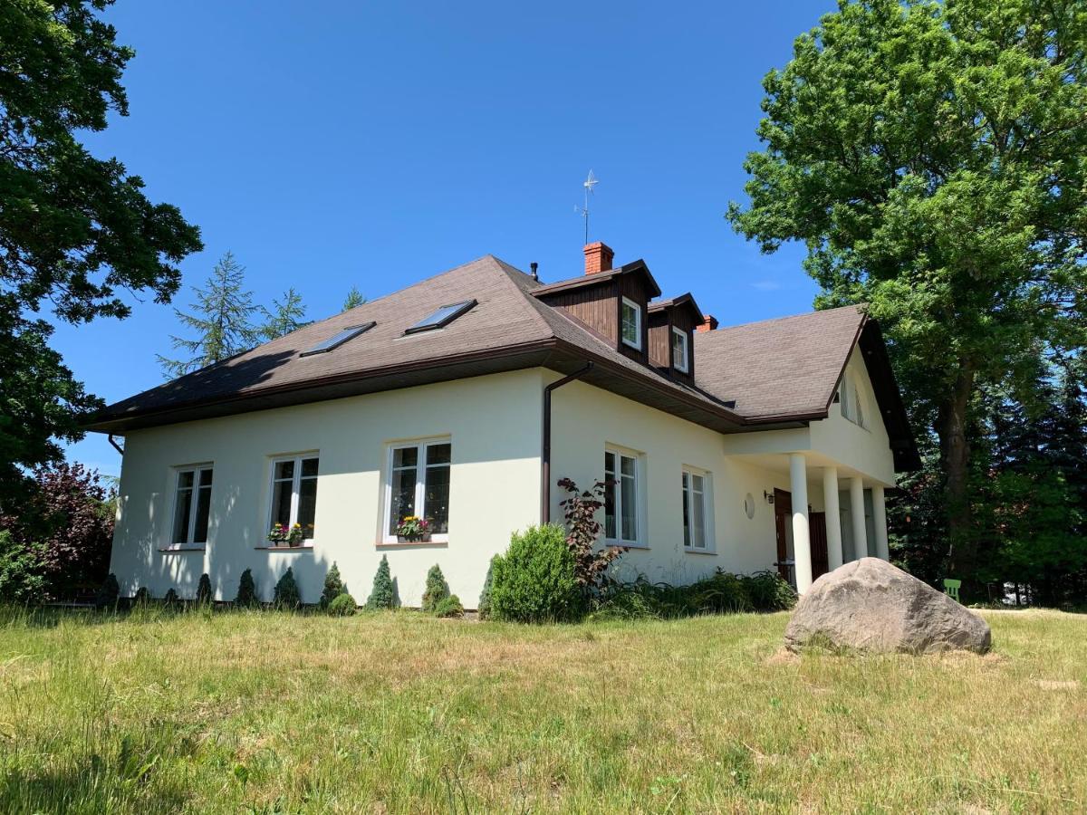 Dworek Debina - Idealny Dla Rodzin I Przyjaciol - Wspolna Sala Do Biesiadowania , Plaza Przyjazna Psom Exteriér fotografie