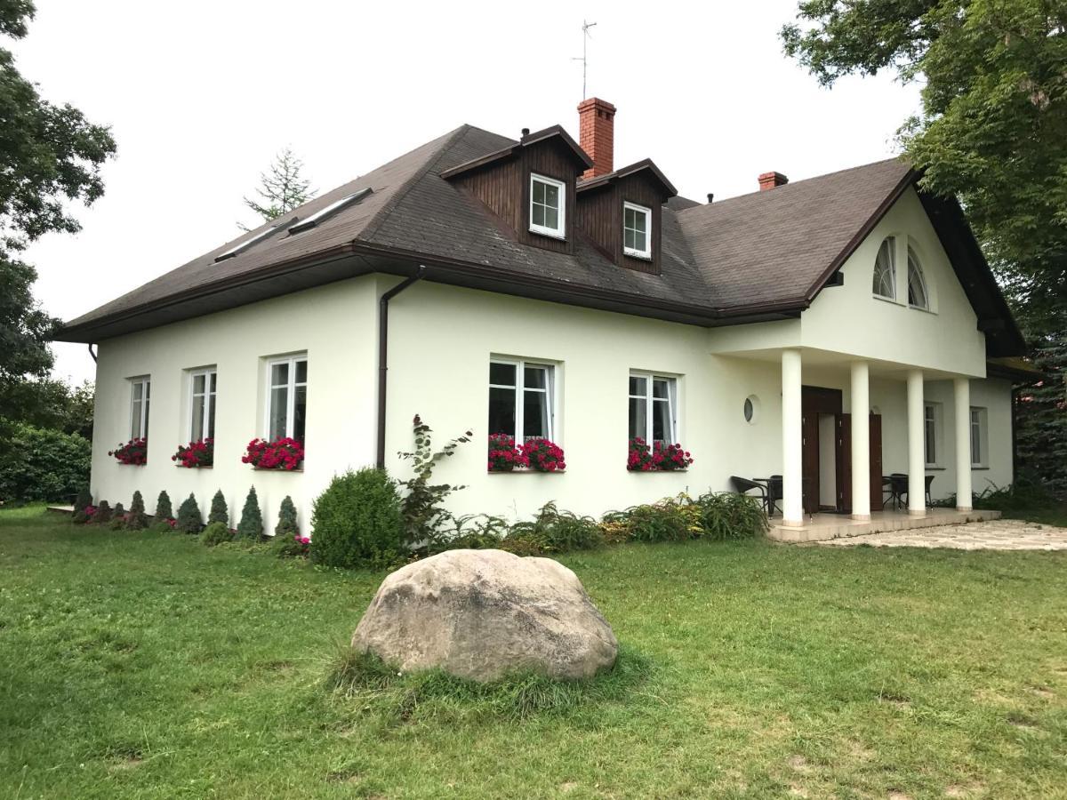 Dworek Debina - Idealny Dla Rodzin I Przyjaciol - Wspolna Sala Do Biesiadowania , Plaza Przyjazna Psom Exteriér fotografie